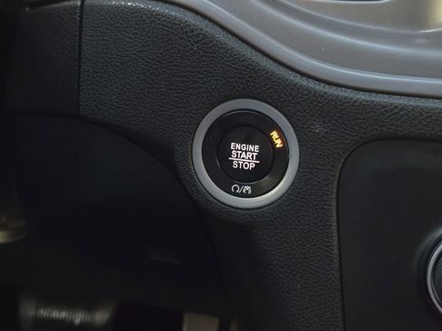 Used 2023 Dodge Charger SXT image 18