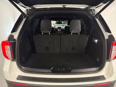 Used 2022 Ford Explorer ST w/ Equipment Group 401A AWD/4WD image 8