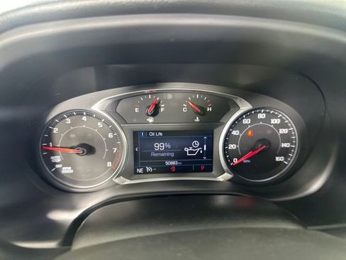 Used 2021 GMC Acadia SLE image 17