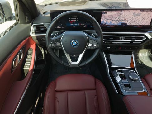 Used 2023 BMW 330e xDrive w/ Premium Package image 22