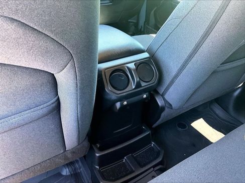 Used 2024 Jeep Wrangler Unlimited w/ Convenience Group AWD/4WD image 26