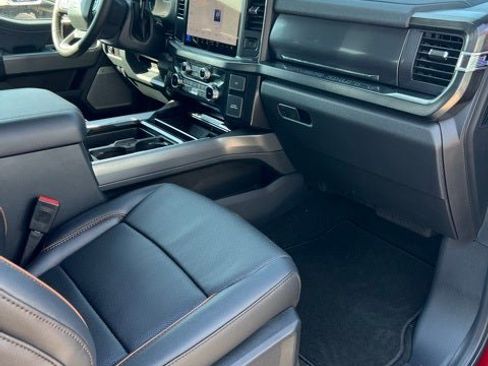 New 2025 Ford F250 Lariat w/ Black Appearance Package image 16