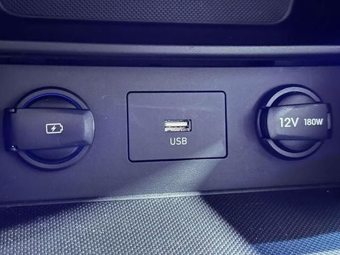 Used 2022 Hyundai Kona SE image 36