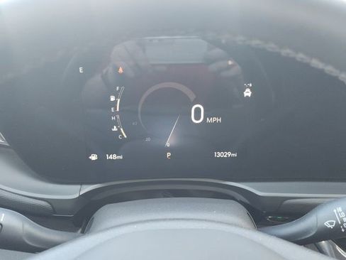 Used 2025 Buick Envista Avenir image 35