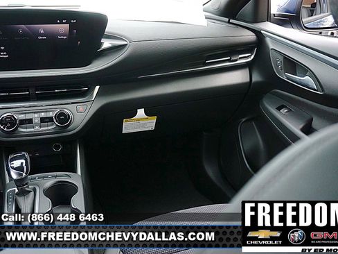 New 2026 Buick Envista Preferred FWD image 34