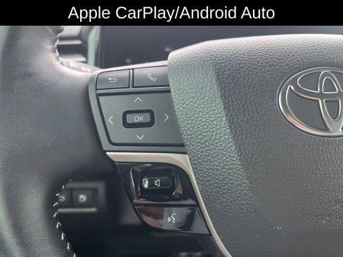 Used 2025 Toyota Camry SE w/ Multimedia Upgrade Package FWD image 13