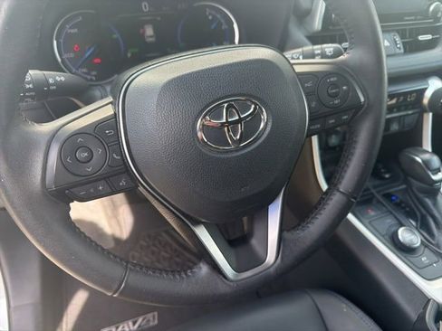 Used 2021 Toyota RAV4 XSE image 10