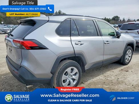 Used 2019 Toyota RAV4 LE w/ All Weather Liner Package image 4