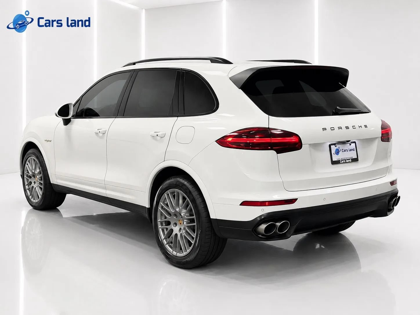 Used 2018 Porsche Cayenne S AWD/4WD image 5
