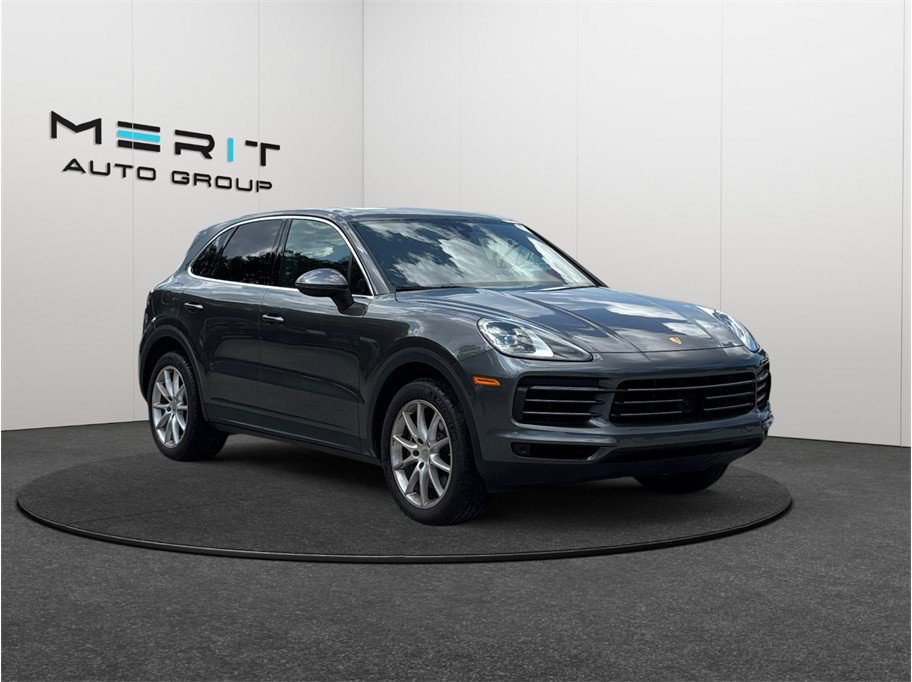 Used 2022 Porsche Cayenne AWD/4WD image 1