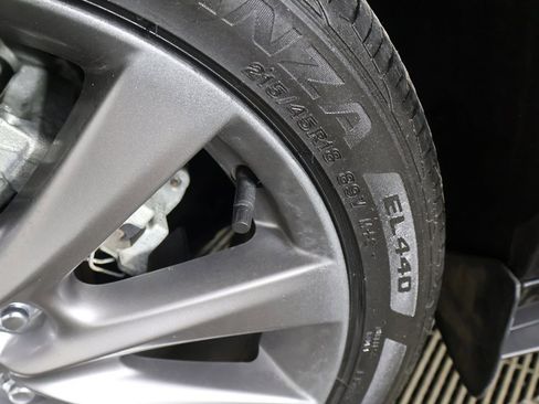 Used 2021 MAZDA MAZDA3 s image 18