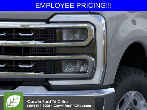 New 2026 Ford F350 XLT AWD/4WD image 18