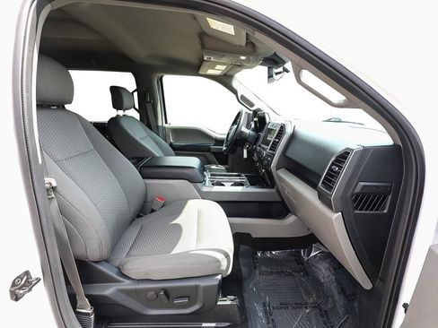 Used 2020 Ford F150 XLT w/ Equipment Group 302A Luxury AWD/4WD image 23