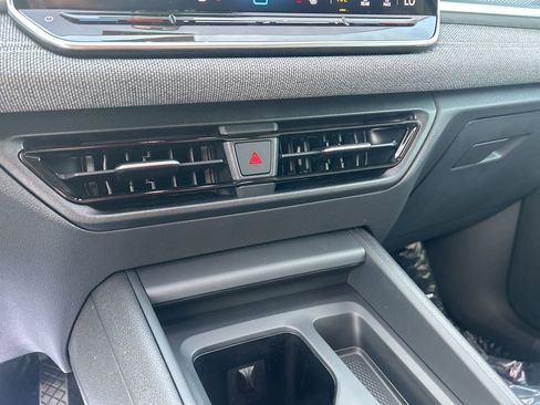 New 2026 Volkswagen Tiguan S image 17