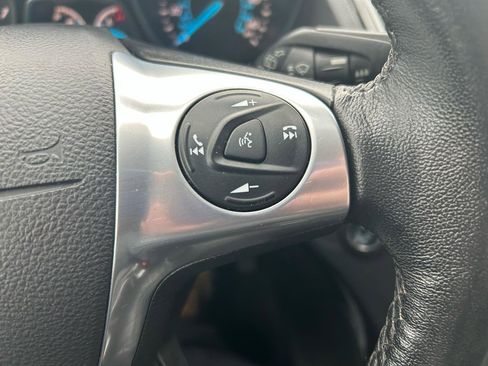Used 2015 Ford Escape Titanium w/ Equipment Group 301A AWD/4WD image 20