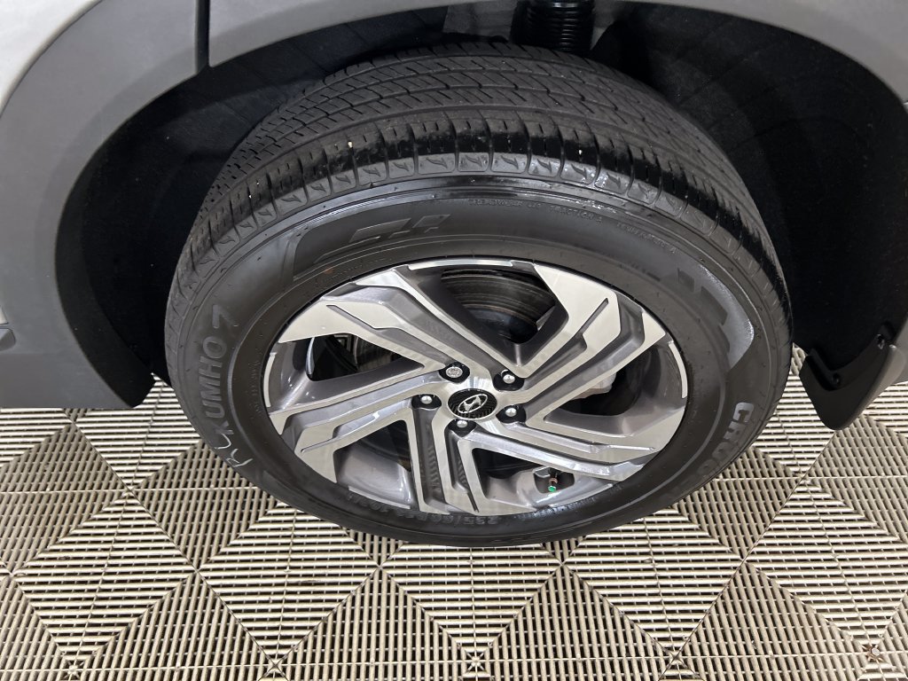 Used 2023 Hyundai Santa Fe SEL AWD/4WD image 10