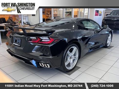 Used 2025 Chevrolet Corvette Stingray Preferred Cpe w/ Z51 Performance Package image 2