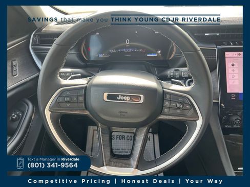 Used 2023 Jeep Grand Cherokee Limited w/ MOPAR Finishing Package image 14