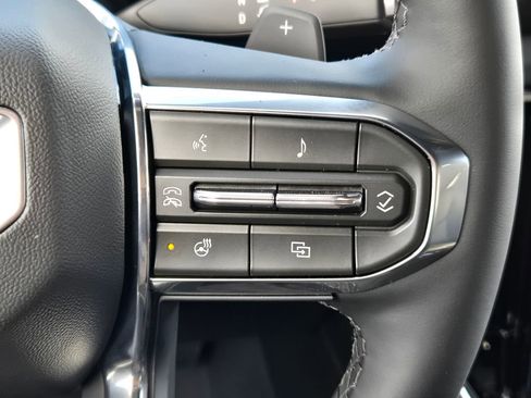 New 2026 GMC Yukon Elevation w/ LPO, Get Active Package image 24