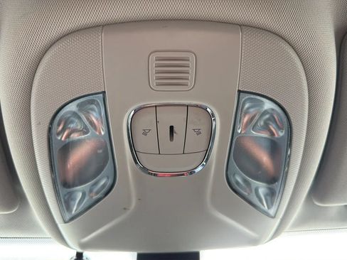 Used 2019 Jeep Compass Latitude AWD/4WD image 22