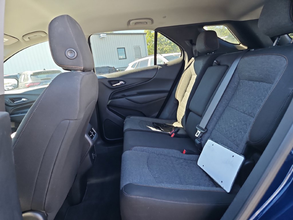 Used 2022 Chevrolet Equinox LT FWD image 16