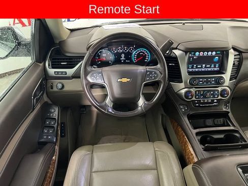 Used 2019 Chevrolet Suburban Premier RWD image 15
