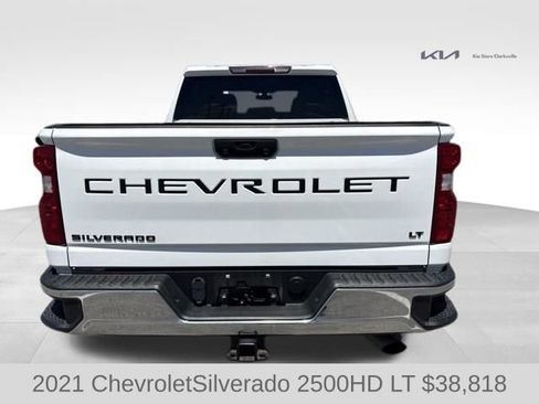 Used 2021 Chevrolet Silverado 2500 LT w/ Convenience Package AWD/4WD image 7