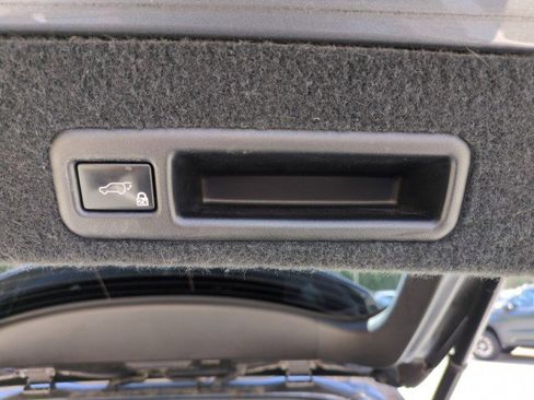 Used 2016 Lexus RX 350 AWD w/ Premium Package image 41