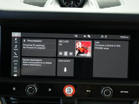 Certified 2026 Porsche Macan AWD/4WD image 17