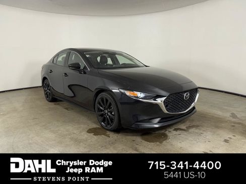 Used 2024 MAZDA MAZDA3 s FWD image 1