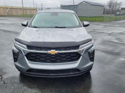 Used 2019 Chevrolet Trax LT w/ LT Convenience Package image 1