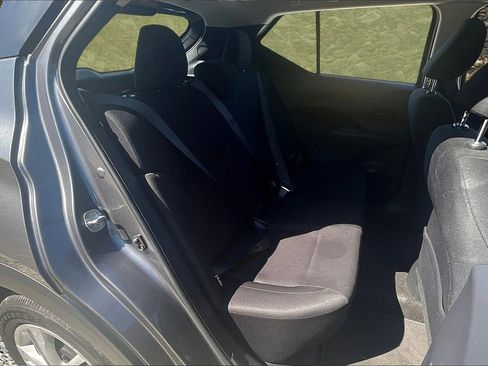 Used 2024 Nissan Kicks S image 24