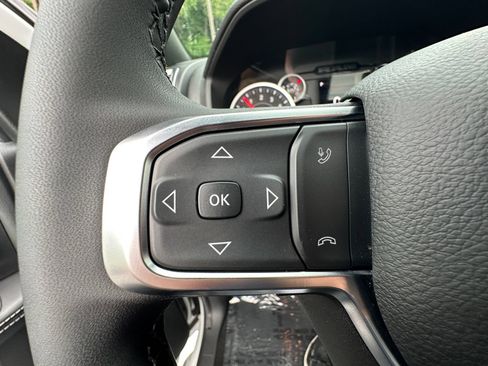 Used 2025 RAM 2500 Big Horn AWD/4WD image 18
