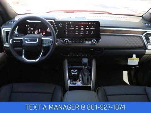 New 2026 GMC Canyon Denali AWD/4WD image 18