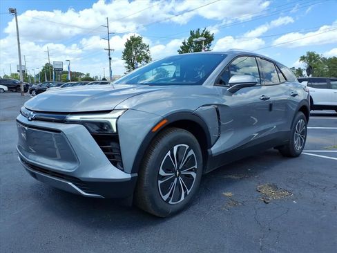 New 2026 Chevrolet Blazer EV LT FWD image 8