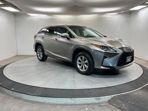 Used 2018 Lexus RX 350 FWD w/ Accessory Package image 7