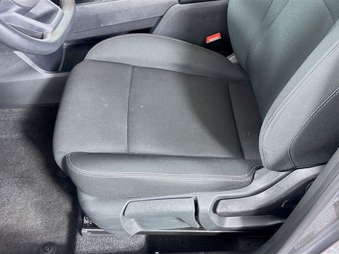 Used 2023 Nissan Rogue S FWD image 18
