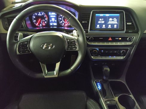 Used 2018 Hyundai Sonata Sport FWD image 22
