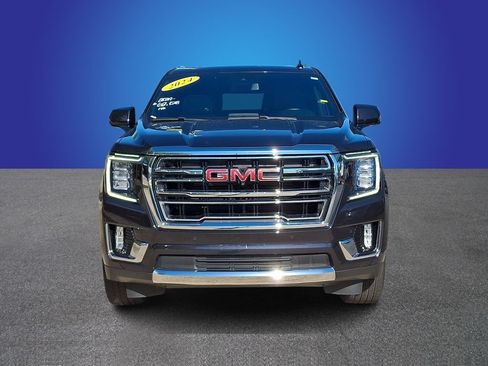 Used 2024 GMC Yukon SLT w/ SLT Luxury Package AWD/4WD image 2