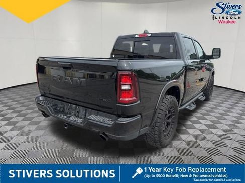 Used 2025 RAM 1500 Big Horn AWD/4WD image 6