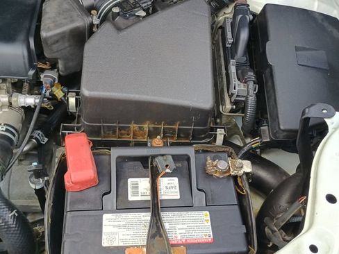 Used 2013 Scion xB FWD image 28