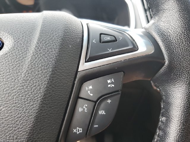 Used 2016 Ford Edge Titanium w/ Technology Package FWD image 23