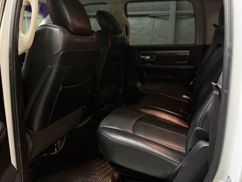Used 2018 RAM 3500 Laramie w/ Sport Appearance Group AWD/4WD image 10