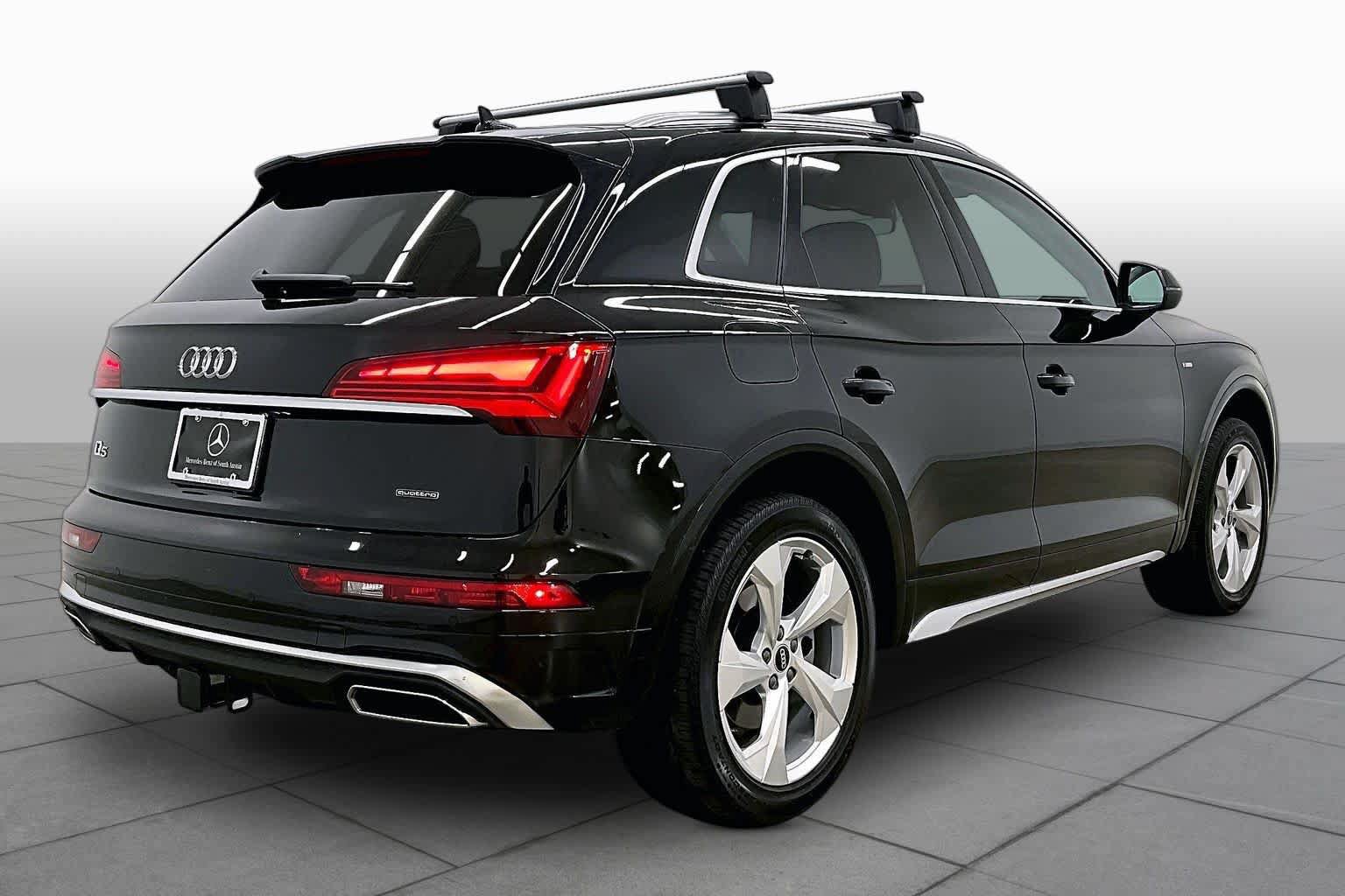 Used 2023 Audi Q5 2.0T Premium Plus w/ Premium Plus Package AWD/4WD image 13