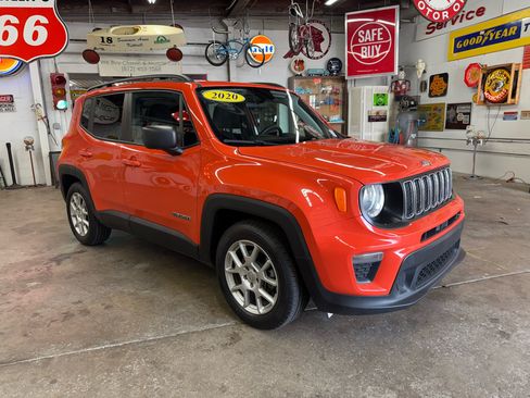 Used 2020 Jeep Renegade Sport w/ Sport Appearance Group image 7