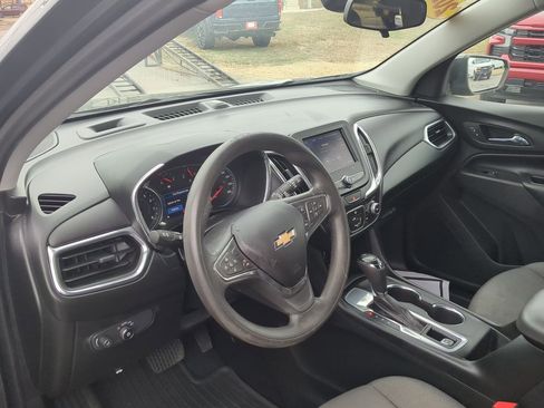 Used 2020 Chevrolet Equinox LT image 10