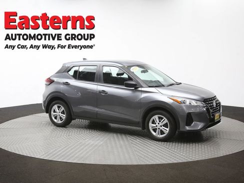 Used 2023 Nissan Kicks S image 48