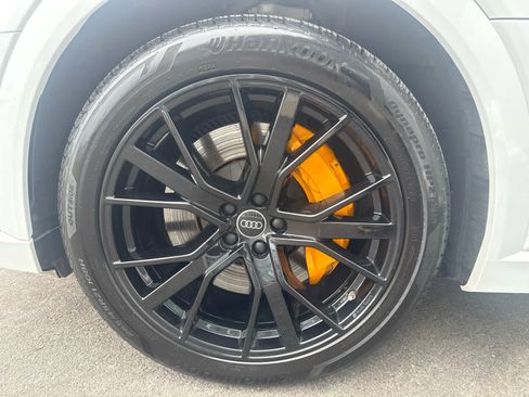 Certified 2023 Audi e-tron Chronos w/ Chronos Package image 27