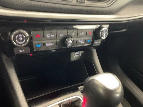 Used 2023 Jeep Compass Trailhawk AWD/4WD image 25
