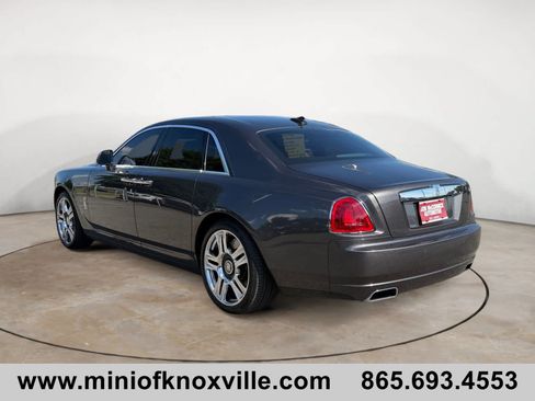 Used 2015 Rolls-Royce Ghost RWD image 5